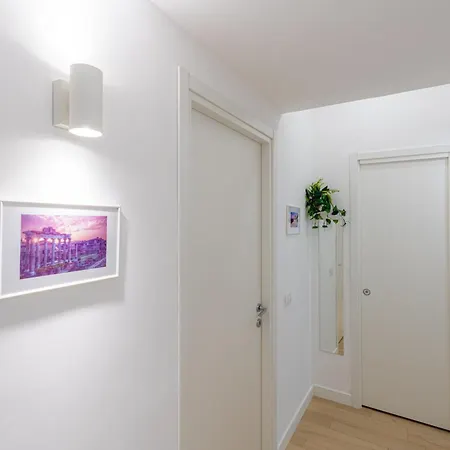 Contessa Elegance Apartmán *