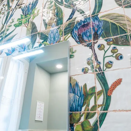 Contessa Elegance 公寓 *